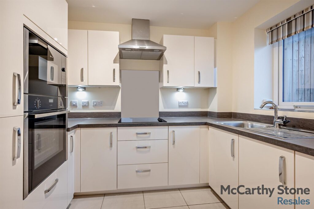 Harvard Place,Shipston Road, Stratford-Upon-Avon, Warwickshire CV37 8GA