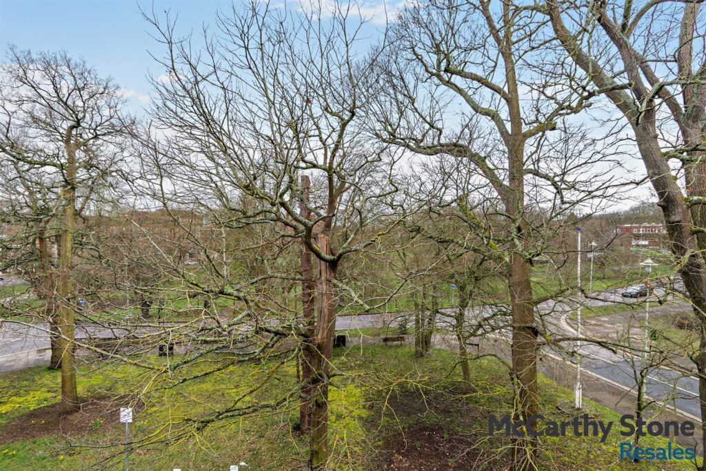 Peel Court, College Way, Welwyn Garden City, Hertfordshire, AL8 6DG