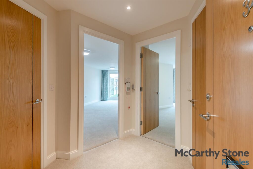 Bath Gate Place, Tetbury Road, Cirencester