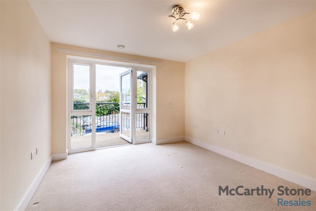 Limpsfield Road, South Croydon, CR2 9LB