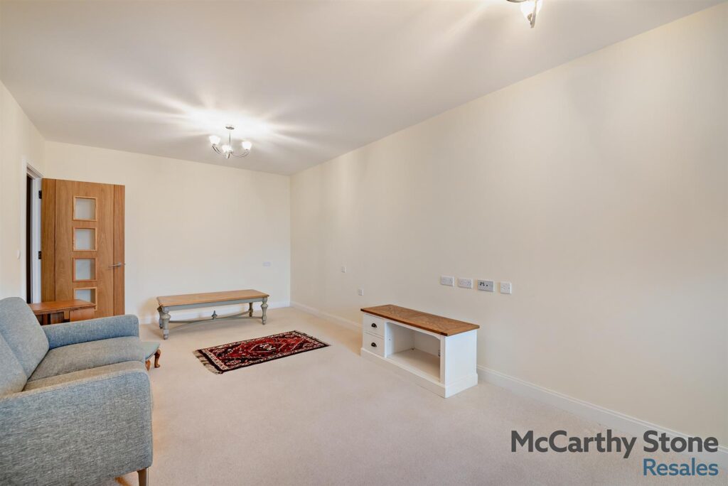 Trinity Road, Chipping Norton, Oxfordshire, OX7 5AJ