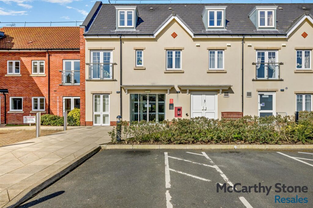 Louis Arthur Court, 27-31 New Road, North Walsham, Norfolk, NR28 9FJ