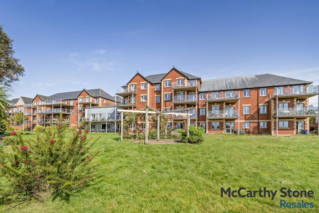 Roswell Court, Douglas Avenue, Exmouth