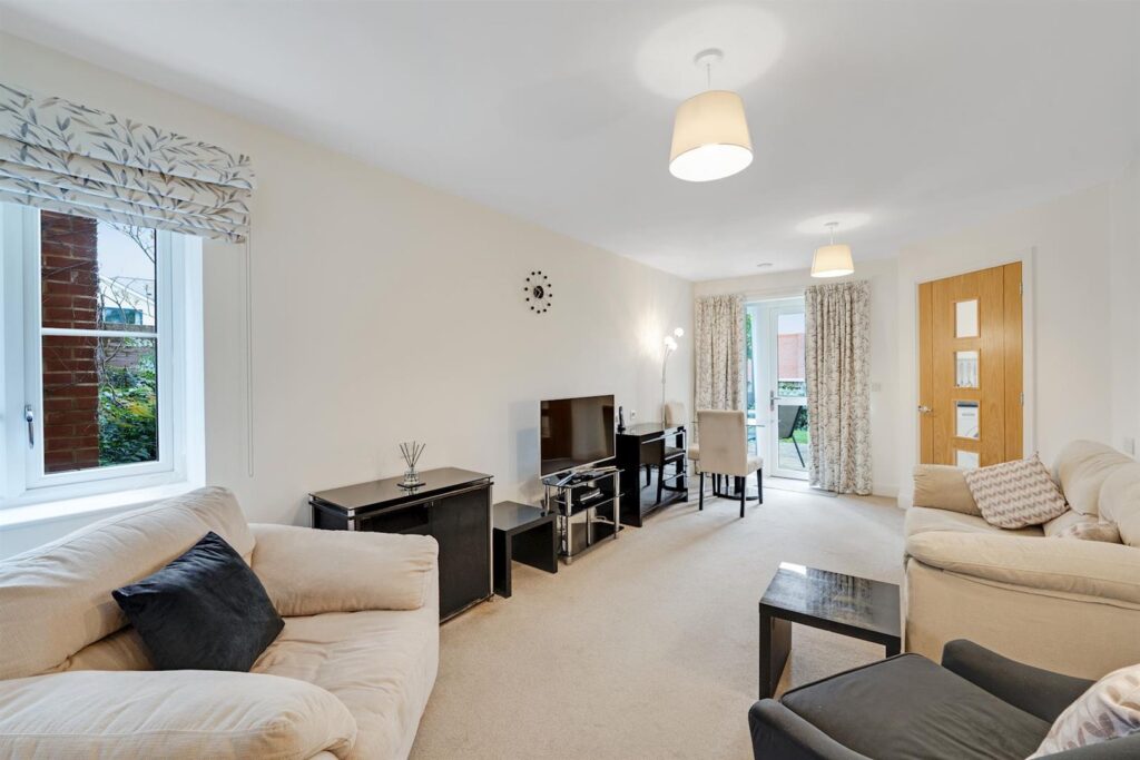 14 Churchfield Road, Walton-On-Thames, KT12 2FR