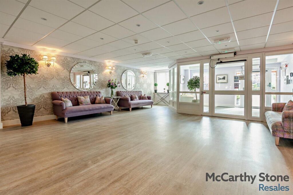 Wolsey Place, London Road, Hailsham, East Sussex