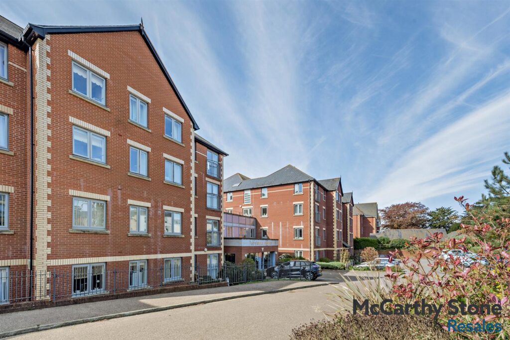 Roswell Court, Douglas Avenue, Exmouth