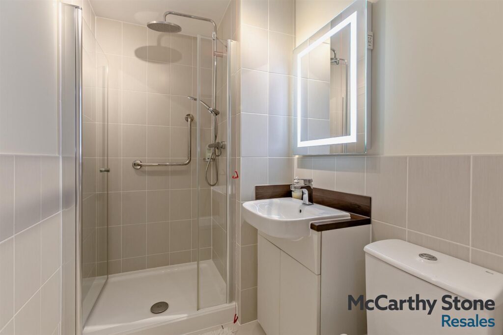 Squire Court, Raleigh Mead, South Molton Devon