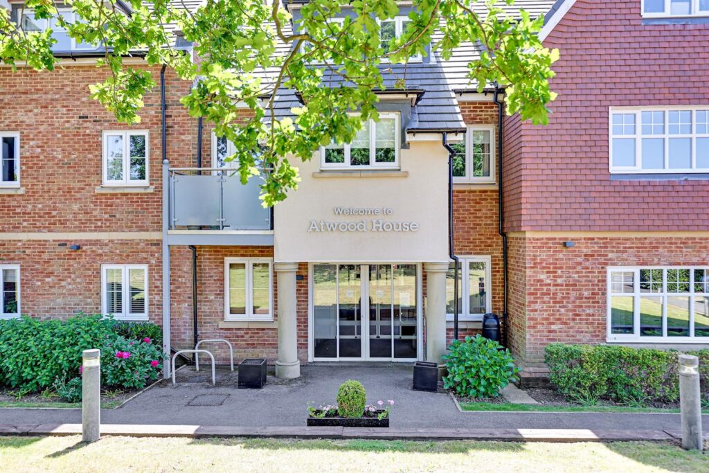 Addington Road, Sanderstead, South Croydon, CR2 8AX