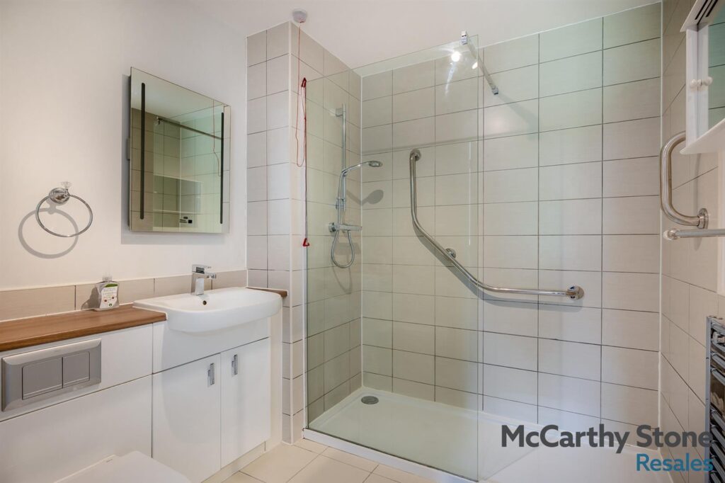Jackson Place, Fields Park Drive, Alcester, Warwickshire, B49 6GR