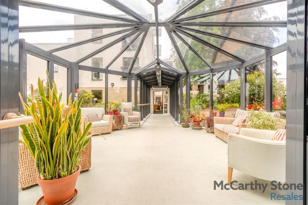 35 Wilton Court, Southbank Road, Kenilworth