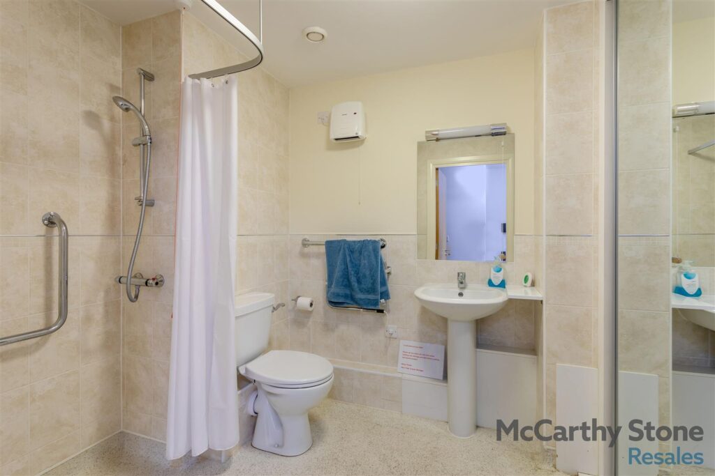 Goodes Court, Royston, Herts, SG8 5FF
