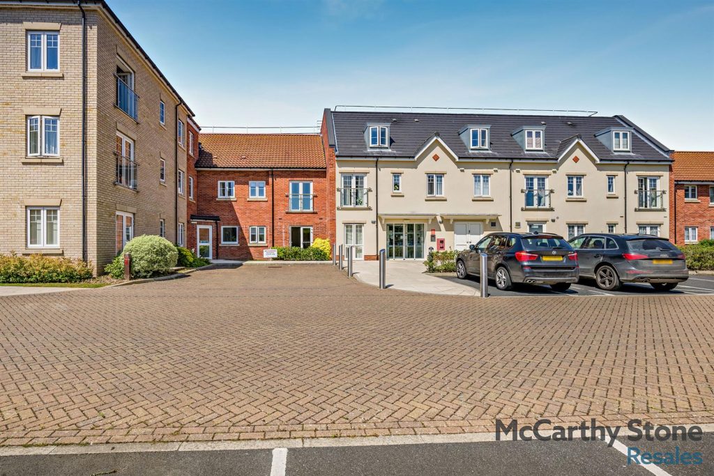Louis Arthur Court, 27-31 New Road, North Walsham, Norfolk, NR28 9FJ