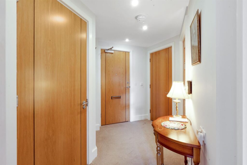 301 High Street, Ongar, CM5 9FD