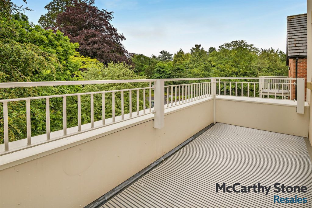 Shackleton Place, Bath Road, Devizes, Wiltshire, SN10 2GZ